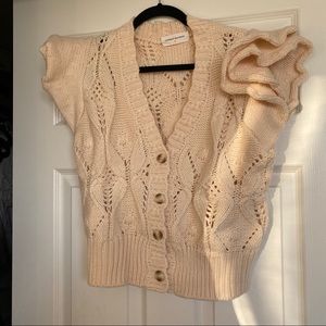 Wide shoulder sweater